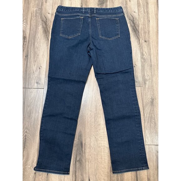 Eddie Bauer Slightly Curvy Straight Leg Jeans P14 Dark Denim - Picture 10 of 10